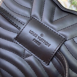 Replica Louis Vuitton Black Floral New Wave Heart Bag