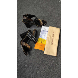 Replica Louis Vuitton Black Gold-Tone T-Strap Block Heel Sandals