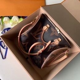 Replica Louis Vuitton Brown Giant Monogram Pale Pink Trim Speedy 30