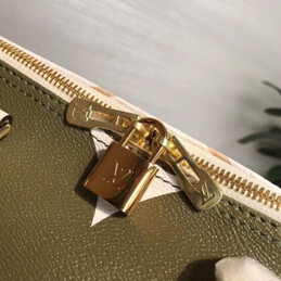Replica Louis Vuitton Giant Monogram Khaki Speedy 30