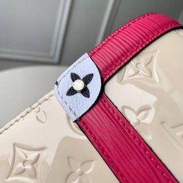 Replica Louis Vuitton Beige Pink Graphic Wynwood