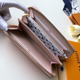 Replica Louis Vuitton Red Oversized LV Zippy Wallet