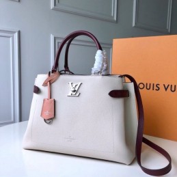 Replica Louis Vuitton Beige Lockme Day