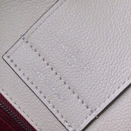 Replica Louis Vuitton Beige Lockme Day
