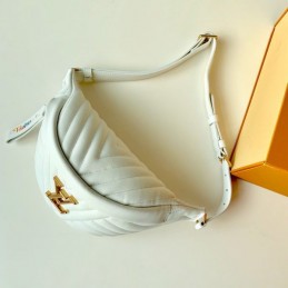 Replica Louis Vuitton White Quilted New Wave Bumbag
