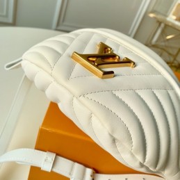 Replica Louis Vuitton White Quilted New Wave Bumbag