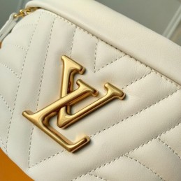 Replica Louis Vuitton White Quilted New Wave Bumbag