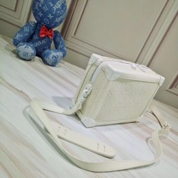 Replica Louis Vuitton White Embossed Monogram Soft Trunk