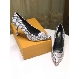 Replica Louis Vuitton White Black Pattern Pointed-Toe Pumps