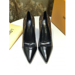 Replica Louis Vuitton Brown Monogram Black Pointed-Toe Pumps