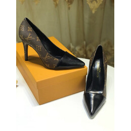 Replica Louis Vuitton Brown Monogram Black Pointed-Toe Pumps