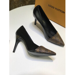Replica Louis Vuitton Black Gold-Tone Pointed-Toe Pumps
