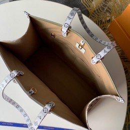 Replica Louis Vuitton White Beige Giant Monogram Onthego GM