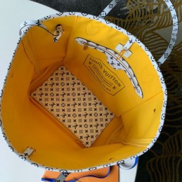 Replica Louis Vuitton Pink Giant Monogram Neverfull MM