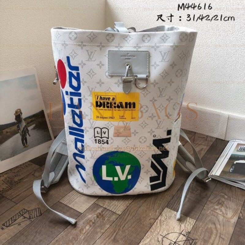 Replica Louis Vuitton White Graphic Chalk Backpack