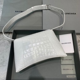Replica Balenciaga...