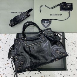 Replica Balenciaga Neo...