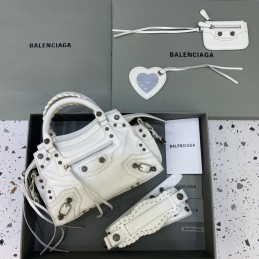 Replica Balenciaga Neo...