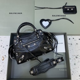 Replica Balenciaga Neo...