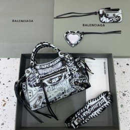Replica Balenciaga Neo...
