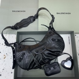 Replica Balenciaga Le...
