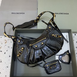 Replica Balenciaga Le...
