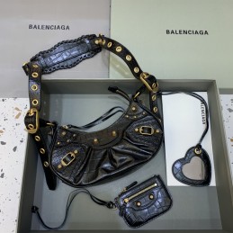 Replica Balenciaga Le...