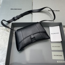 Replica Balenciaga...
