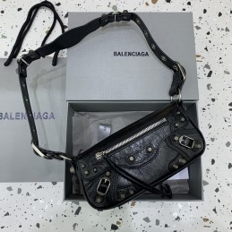 Replica Balenciaga Le...