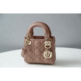 Replica Christian Dior...