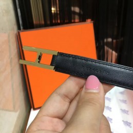Replica Hermes Black White Reversible Gold H Buckle Leather Belt