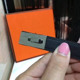 Replica Hermes White and Black Reversible H Buckle Leather Belt