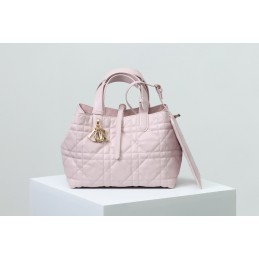 Replica Christian Dior...