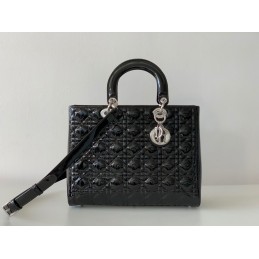 Replica Christian Dior...