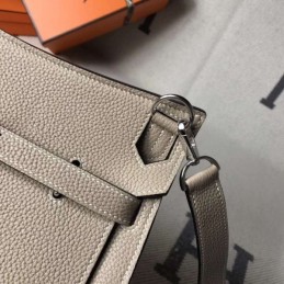 Replica Hermes Tan Jypsiere 28 Bag