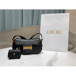Replica Christian Dior...