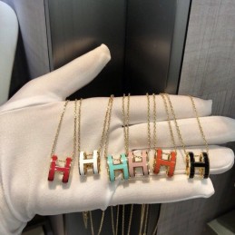 Replica Hermes H Pendant Necklace and Earrings Set