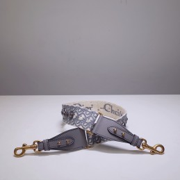 Replica Christian Dior...