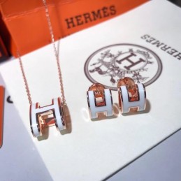 Replica Hermes H Pendant Necklace and Earrings Set