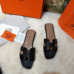 Replica Hermes Black Oran Flat Sandal