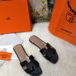 Replica Hermes Black Oran Flat Sandal