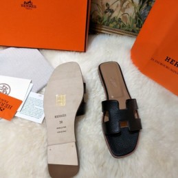 Replica Hermes Black Oran Flat Sandal