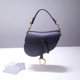 Replica Christian Dior...