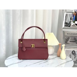 Replica Christian Dior...