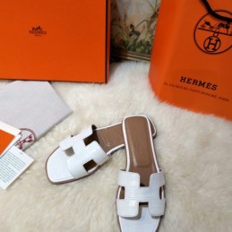 Replica Hermes White Oran Flat Sandal
