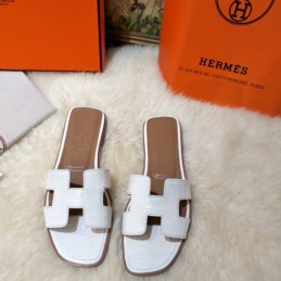 Replica Hermes White Oran Flat Sandal