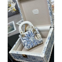 Replica Christian Dior...
