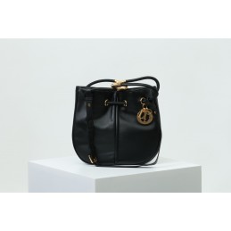Replica Christian Dior...