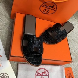 Replica Hermes Black Crocodile H Sandal