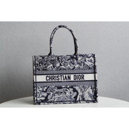 Replica Christian Dior Book...